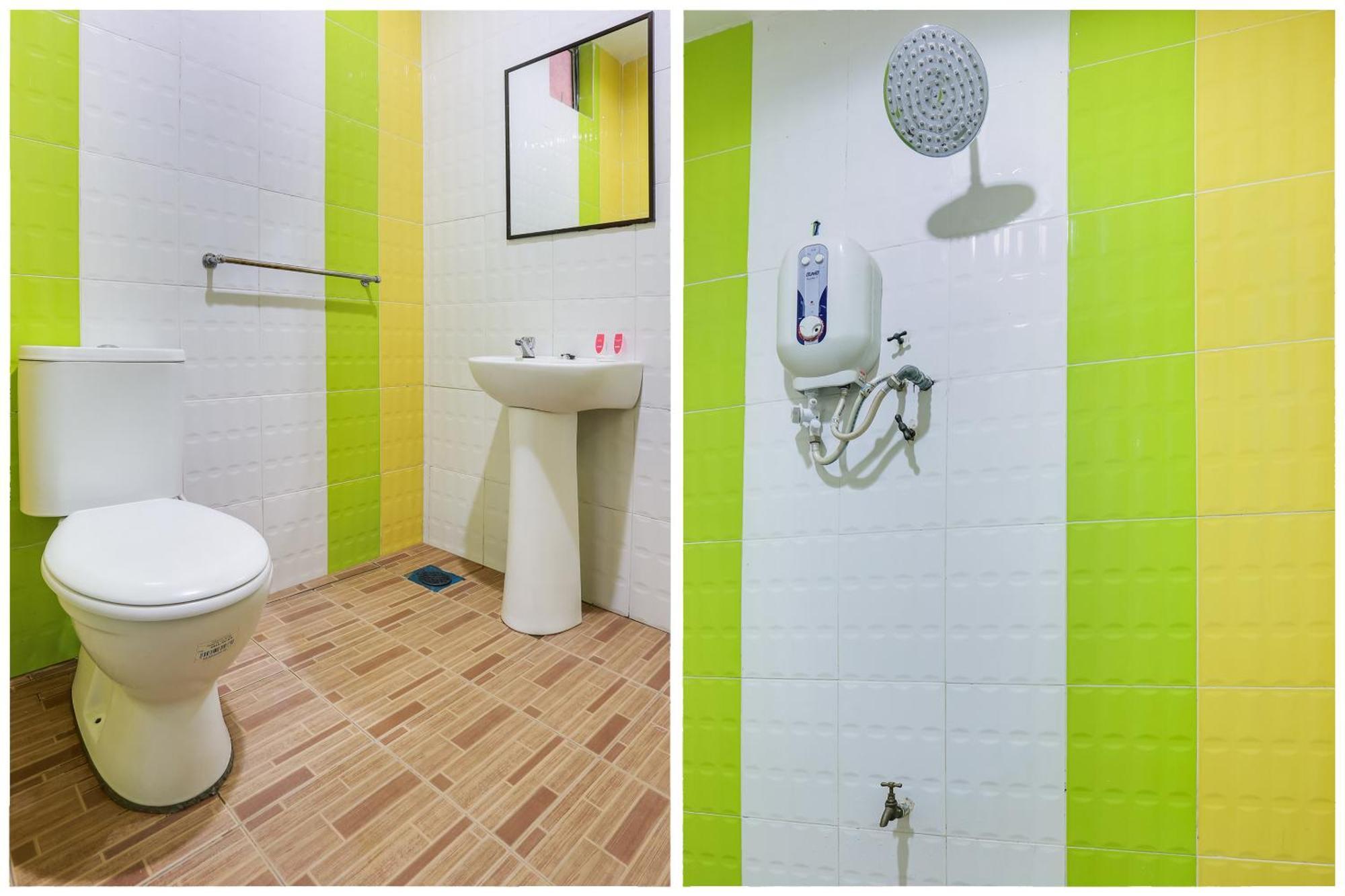 Oyo 44094 Bangi Lanai Hotel Экстерьер фото